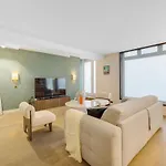 Apartment Nouveau Luxe Et Jardin ! Paris